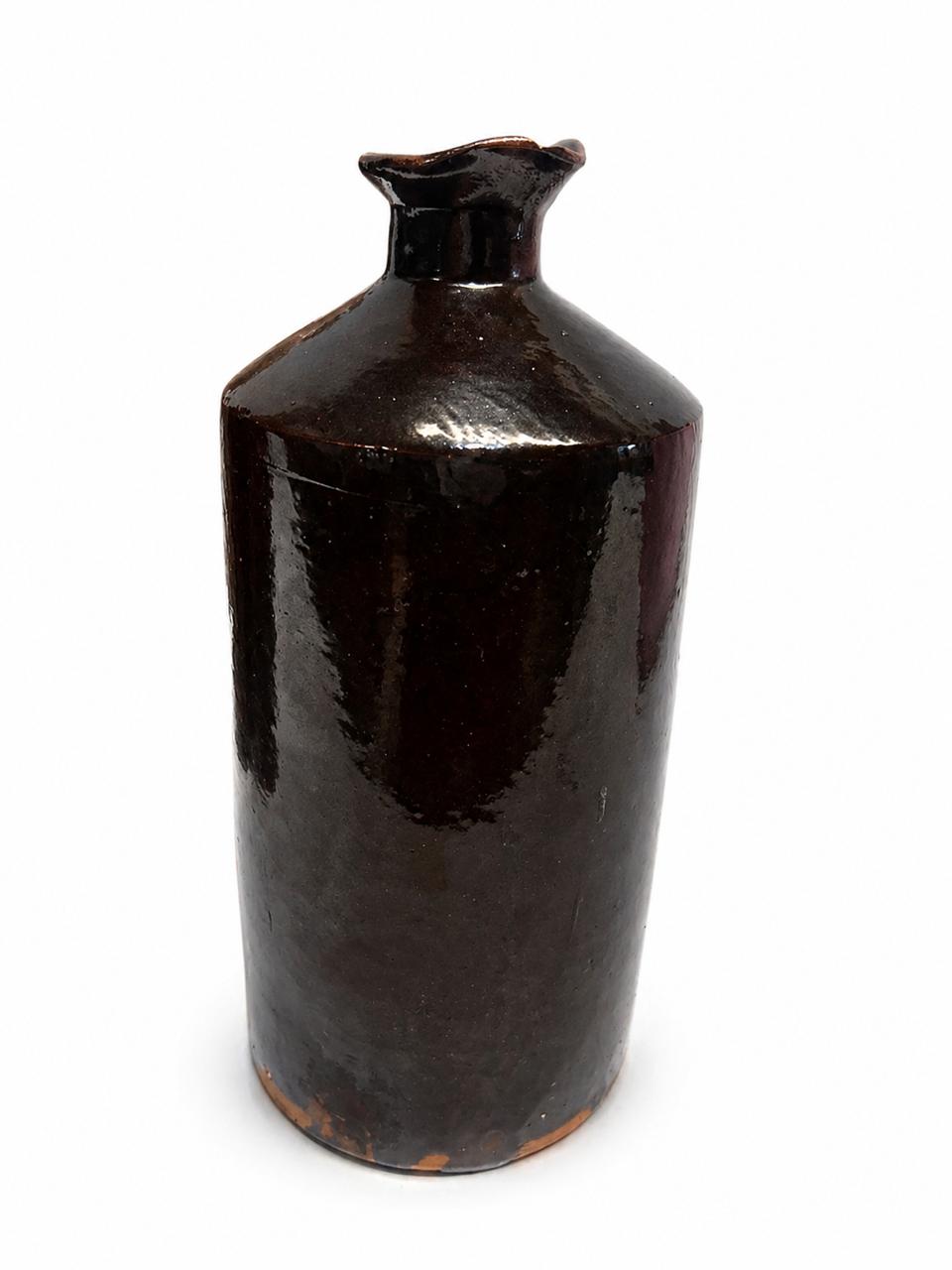 Brown antique vase 18
