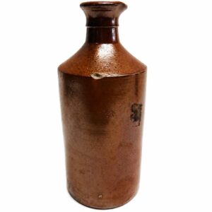 Brown antique vase 3
