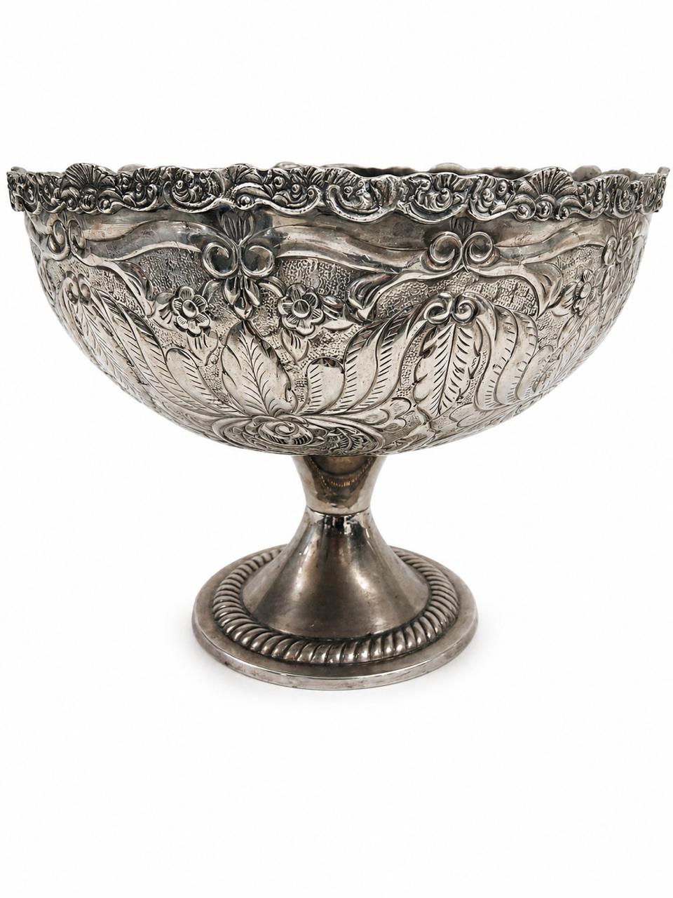 Silver embossed bowl L