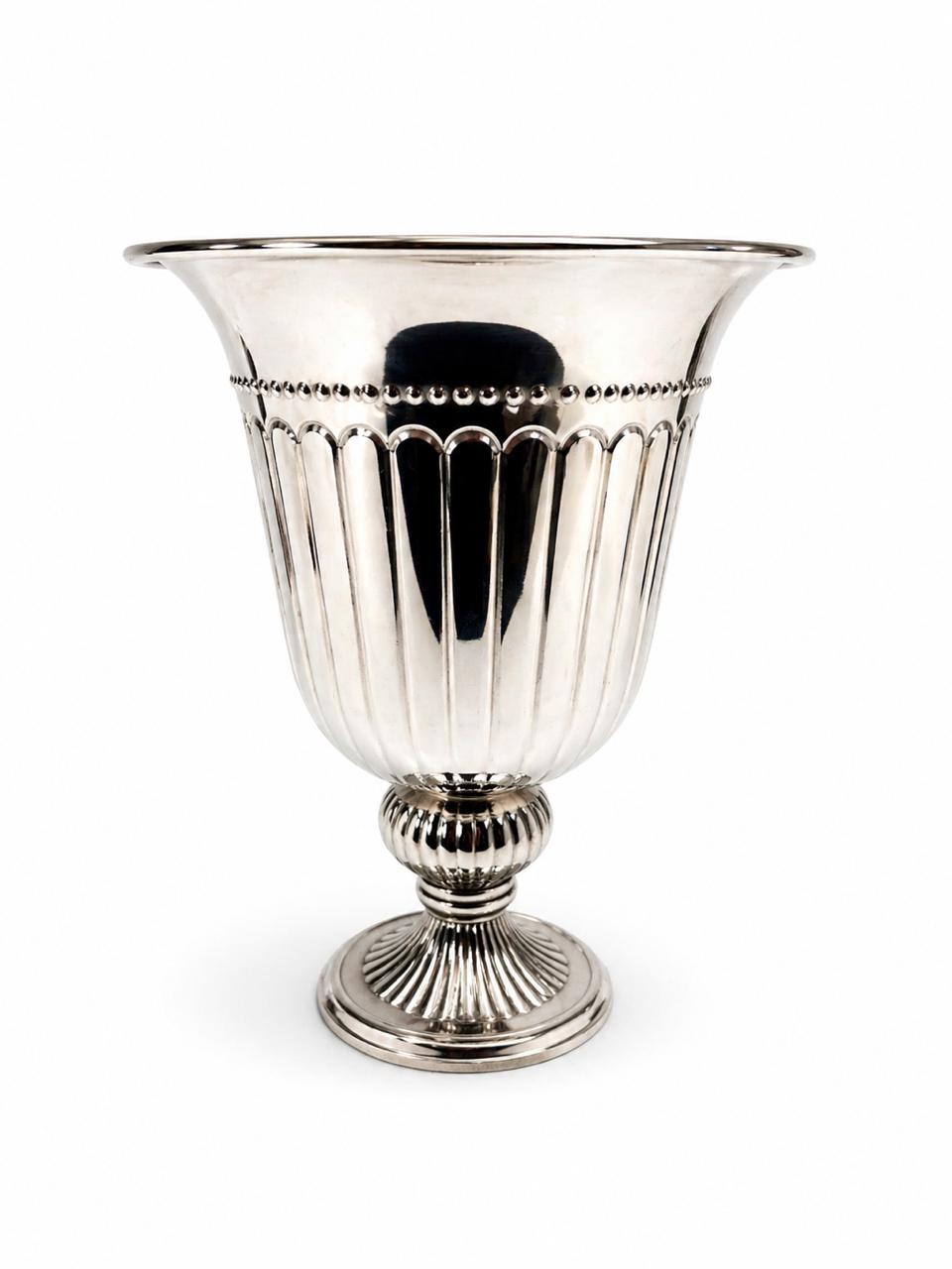 Silver trophy urn S