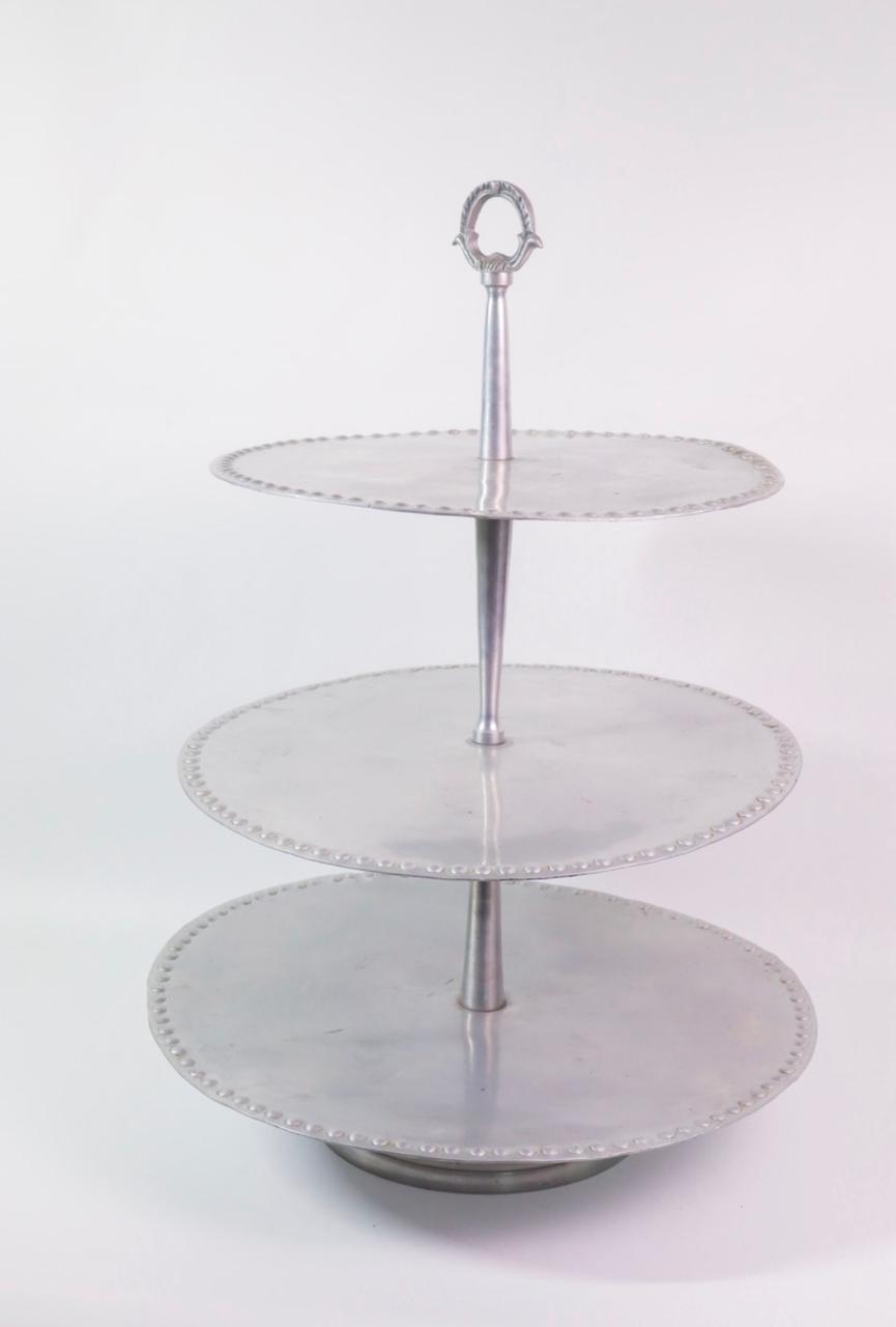 Stainless steel cupcake stand
