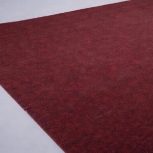 Maroon carpet 10m