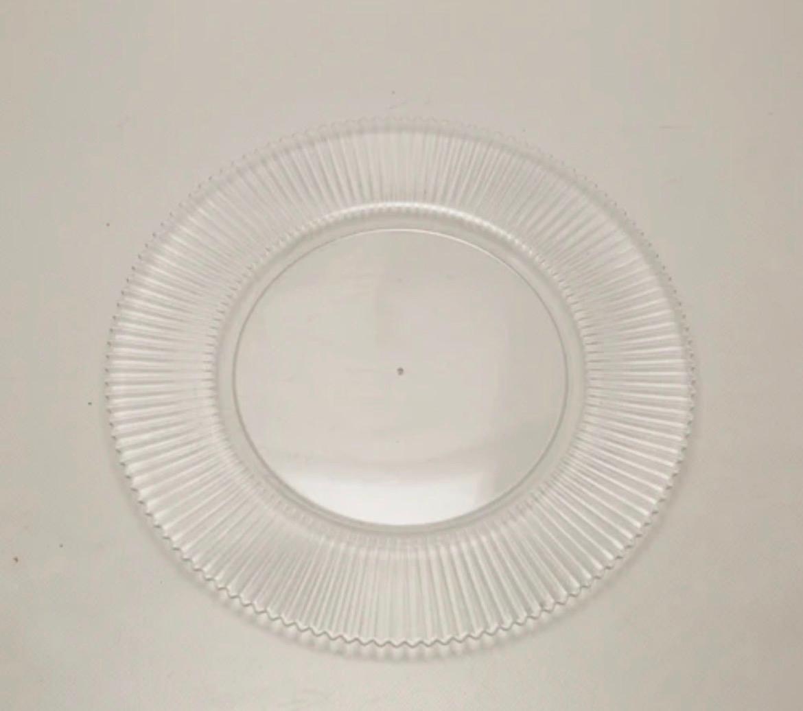 Clear radial underplate