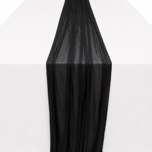 Black mesh runner