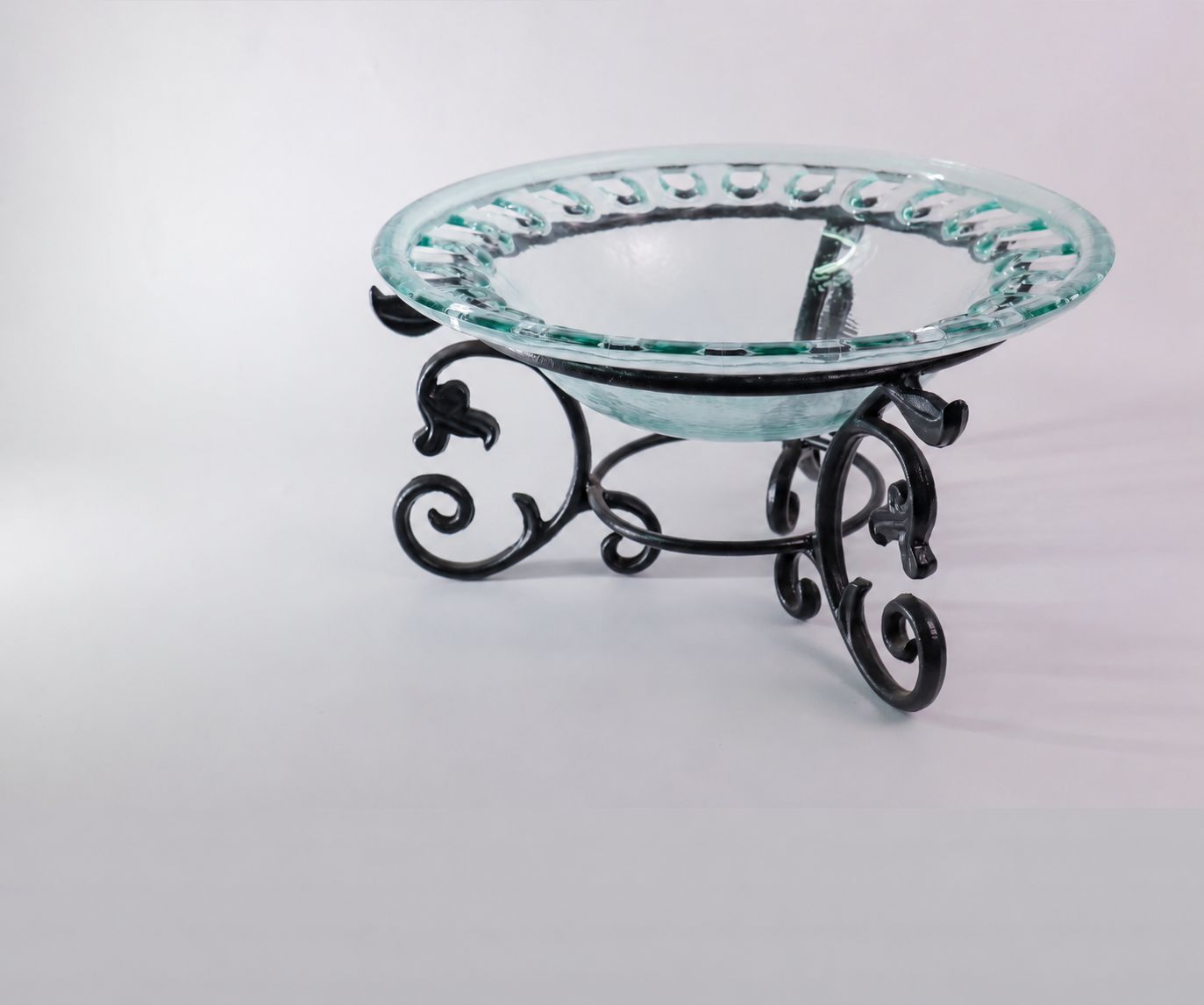 Glass round salad bowl