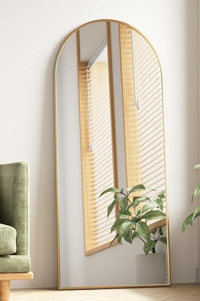 Gold freestanding mirror
