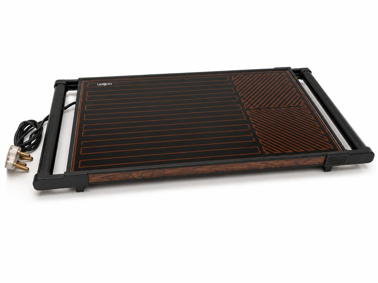 Hot tray