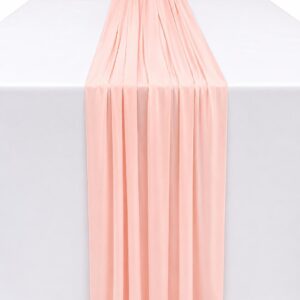 Light pink mesh runner