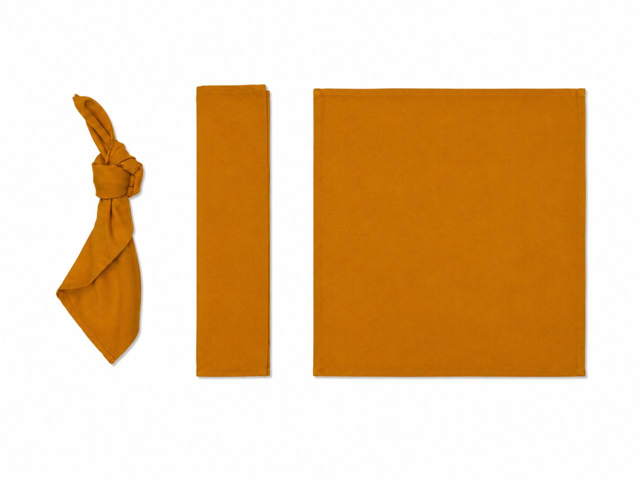 Mustard napkin